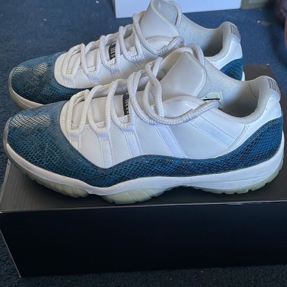 Mens Air Jordan 11 Retro Low 'Navy Snakeskin (size 11) - Picture 3 of 6